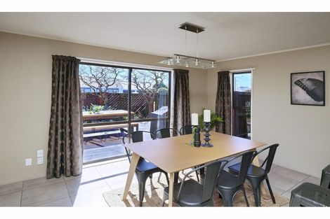 Photo of property in 12 Veitches Road, Casebrook, Christchurch, 8051