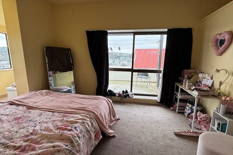 Photo of property in 24 Stafford Street, Mount Victoria, Wellington, 6011