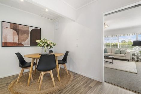 Photo of property in 4/155 Shakespeare Road, Milford, Auckland, 0620