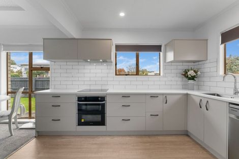 Photo of property in 2/55 Hawai Street, Two Mile Bay, Taupo, 3330