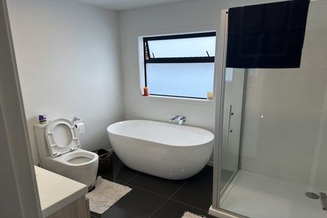 Photo of property in 14 Gallipoli Road, Trentham, Upper Hutt, 5018