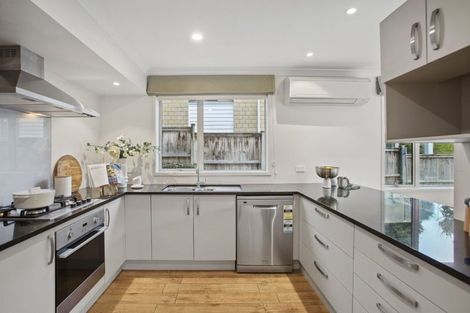 Photo of property in 202j Mellons Bay Road, Mellons Bay, Auckland, 2014