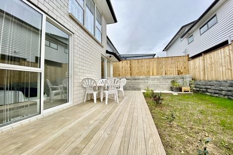 Photo of property in 1 Riwai Street, Flat Bush, Auckland, 2019