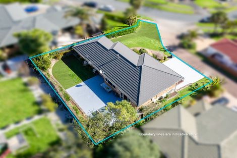 Photo of property in 3 Semillon Avenue, Henderson, Auckland, 0612