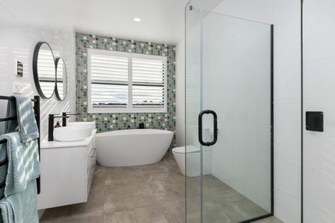 Photo of property in 175 Lennon Access Road, Stillwater, Silverdale, 0993