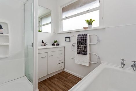 Photo of property in 335 Selwyn Street, Addington, Christchurch, 8024