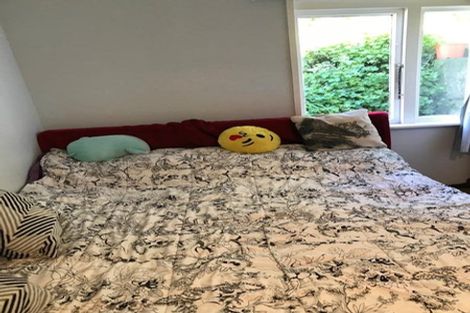 Photo of property in 108 Eden Street, Island Bay, Wellington, 6023