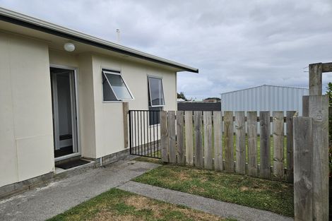 Photo of property in 3/10 Aubrey Street, Waitara, 4320