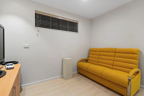 Photo of property in 11 Janice Place, Mount Pleasant, Christchurch, 8081