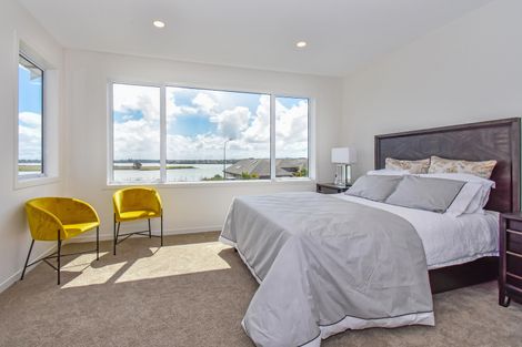 Photo of property in 16 Milano Boulevard, Karaka, Papakura, 2113