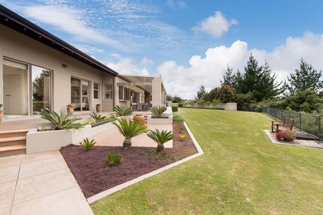 Photo of property in 249a Paremoremo Road, Lucas Heights, Auckland, 0632