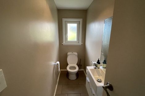 Photo of property in 38b Avonhead Road, Avonhead, Christchurch, 8042