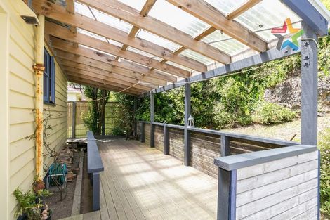 Photo of property in 103 Sunshine Avenue, Karori, Wellington, 6012