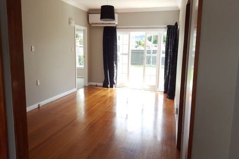 Photo of property in 158 Naenae Road, Naenae, Lower Hutt, 5011