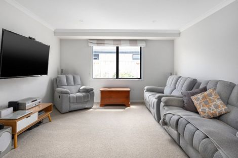 Photo of property in 59 Harding Drive, Papamoa Beach, Papamoa, 3118