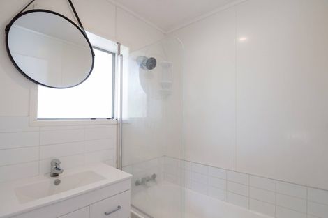 Photo of property in 10c Finchley Road, Torbay, Auckland, 0632