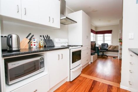 Photo of property in 115 Cambridge Road, Hillcrest, Hamilton, 3216