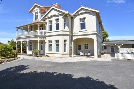 Photo of property in Claremont House, 24 Melrose Street, Roslyn, Dunedin, 9010