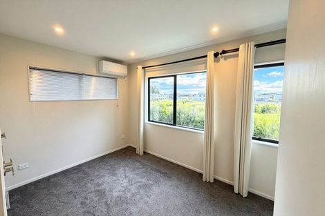 Photo of property in 32 Minhas Road, Papakura, 2110