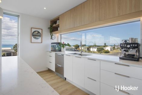 Photo of property in 246 Seaforth Road, Waihi Beach, 3611