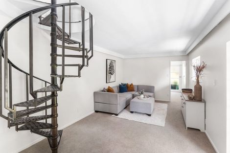 Photo of property in 52 Richmond Hill Road, Richmond Hill, Christchurch, 8081