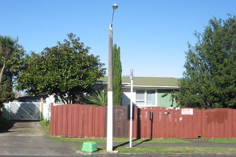 Photo of property in 14 Swallow Drive, Manurewa, Auckland, 2102