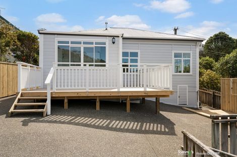 Photo of property in 115 Farnham Street, Mornington, Wellington, 6021