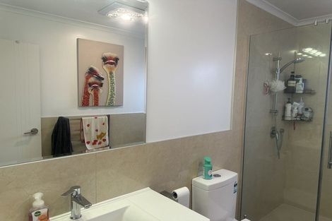 Photo of property in 8 Kato Way, Pukekohe, 2120