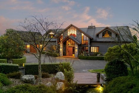 Photo of property in 121 Highland Drive, Acacia Bay, Taupo, 3385