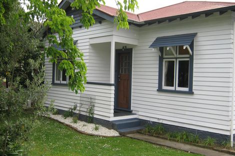 Photo of property in 25 Kingswood Street, Takaro, Palmerston North, 4412