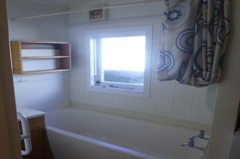 Photo of property in 30 Rhodes Street, Newtown, Wellington, 6021