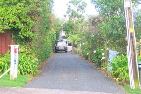 Photo of property in 8 Ruru Street, Waikanae, 5036