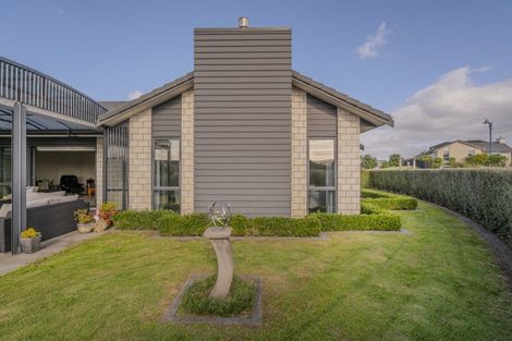 Photo of property in 3 Roseberry Place, Whitianga, 3510