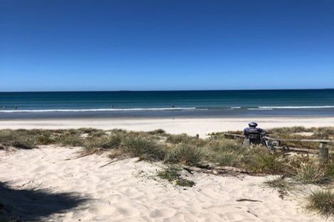 Photo of property in 220a Papamoa Beach Road, Papamoa Beach, Papamoa, 3118