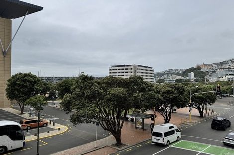 Photo of property in Piermont Apartments, 2b/82 Cable Street, Te Aro, Wellington, 6011
