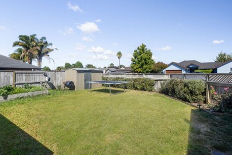 Photo of property in 2 Coleraine Drive, Rototuna, Hamilton, 3210