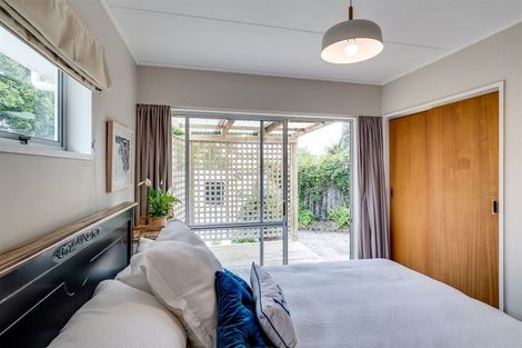 Photo of property in 2 O'connell Road, Bay View, Napier, 4104