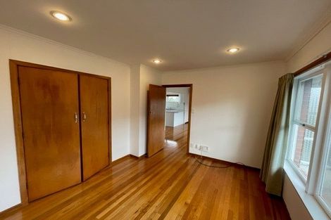 Photo of property in 4/87 Lake Road, Belmont, Auckland, 0622
