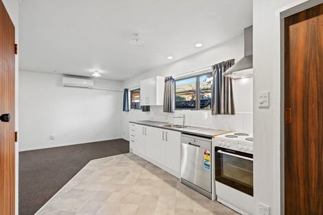 Photo of property in 2/20 Roulston Street, Pukekohe, 2120