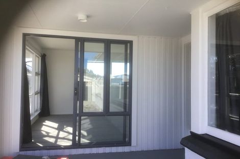 Photo of property in 54 Woolley Street, Avondale, Christchurch, 8061
