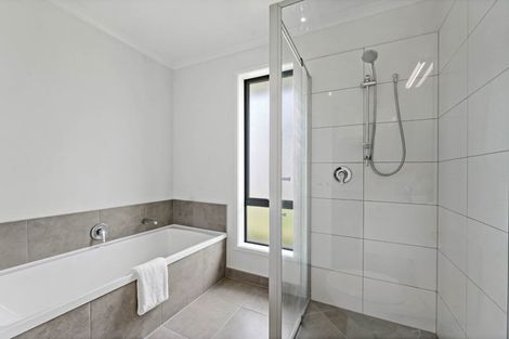 Photo of property in 17 Olivia Road, Pukekohe, 2120