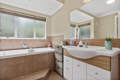 Photo of property in 32 Wikitoria Street, Maungatapu, Tauranga, 3112