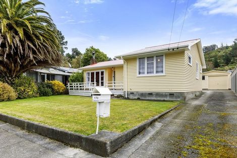 Photo of property in 170 George Street, Stokes Valley, Lower Hutt, 5019