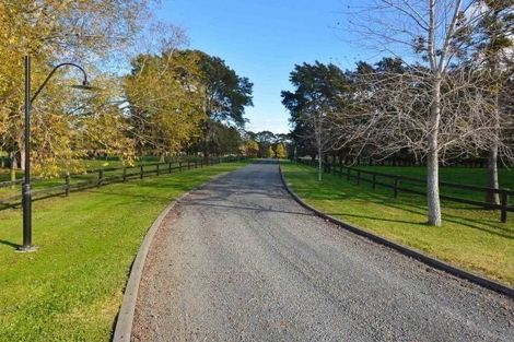 Photo of property in 285 Sutton Road, Drury, Papakura, 2584