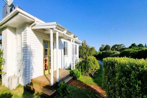 Photo of property in 15 Victoria Avenue, Wairoa, 4108