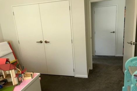 Photo of property in 76 Kyle Road, Greenhithe, Auckland, 0632