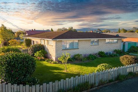 Photo of property in 22 Herbert Street, Waimate, 7924