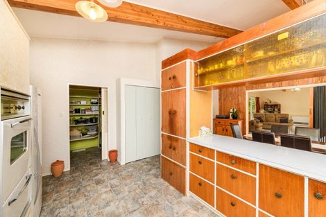 Photo of property in 18a Campbell Street, Feilding, 4702