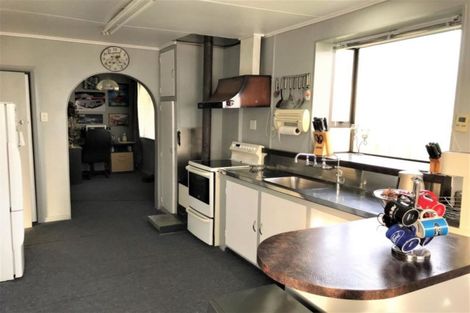 Photo of property in 22 High Street, Balclutha, 9230