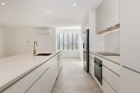Photo of property in 12a Russell Street, Picton, 7220
